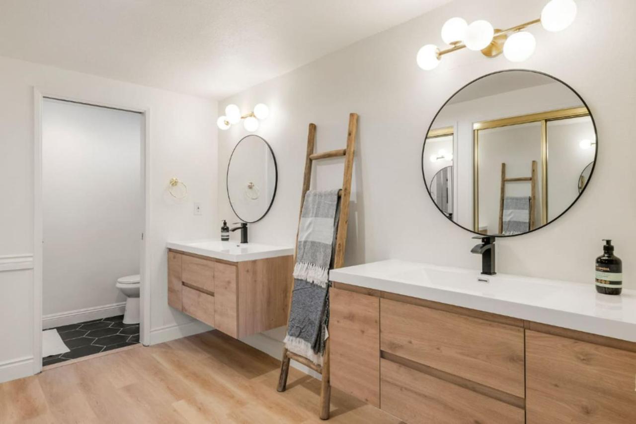 Designer Dream- Pool And Spa- Game Room- Sleeps 10 * Los Angeles