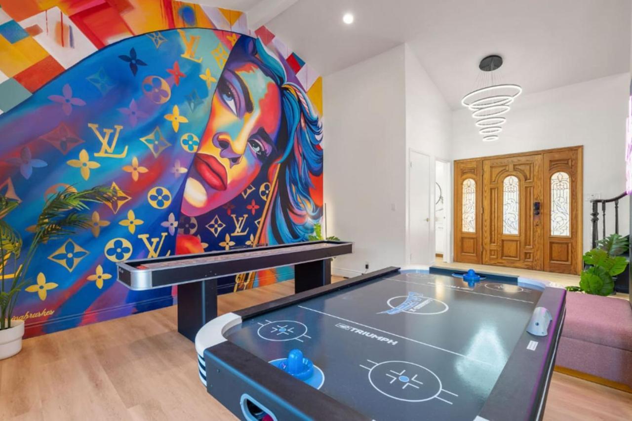 Designer Dream- Pool And Spa- Game Room- Sleeps 10 Ferienhaus *